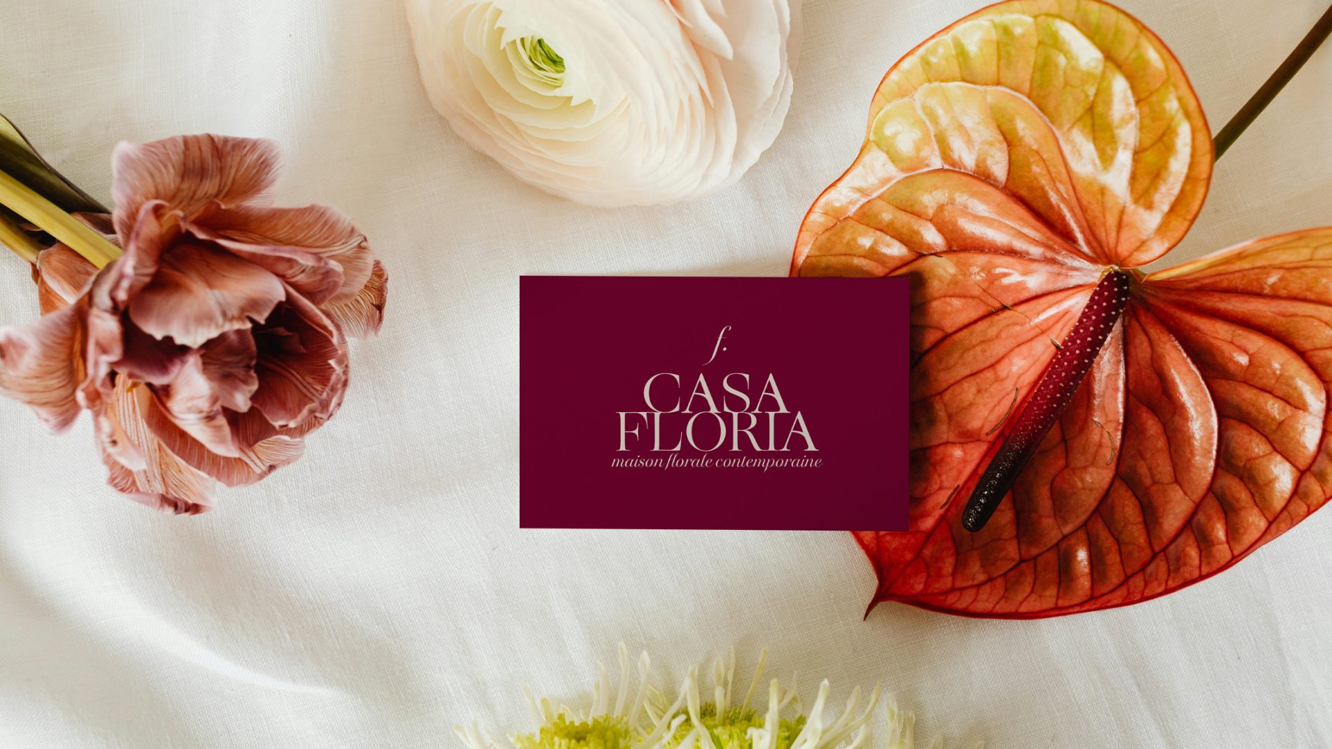 Projet Casa Floria – identité visuelle fleuriste contemporaine - Rhoedaé Studio